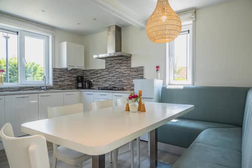 House | Dining