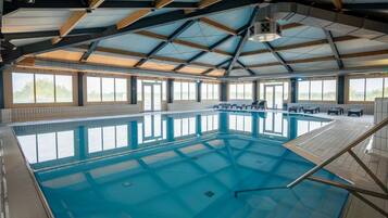 House | Pool | Outdoor pool