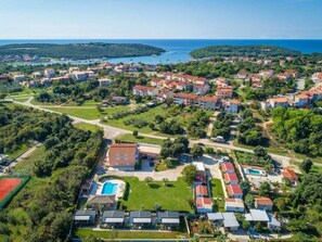 Mobile Home | Pool | Outdoor pool - Mobile Home in Banjole With Pool Near Beach (Medulin)