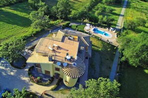 Villa | Exterior - Peaceful Villa in Montefiascone with Hot Tub (Montefiascone)