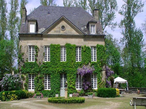 Exterior - Splendid 19th-century Mansion Near Lascaux, Sarlat-la-canéda (La Feuillade)