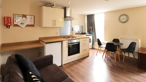 Unclassified image, 5 of 19, button - Swanky Apartment in Doncaster near Cast Theatre (Doncaster)
