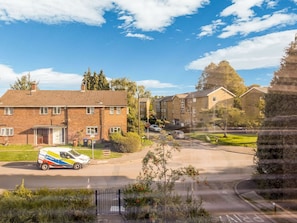 Exterior - Cozy Apartment in Hatfield near University of Hertfordshire (Hatfield)