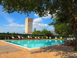 Pool - Belvilla by Oyo Acquatino Due (Spello)
