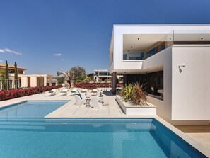 Pool - Villa in Vodnjan With Swimming Pool (Vodnjan)