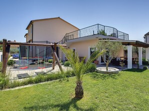 House | Pool - Holiday Home in Medulin With Private Pool (Medulin)