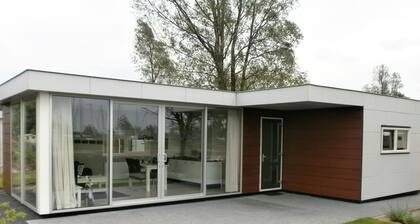 Modern Chalet With Dishwasher Near Biesbosch