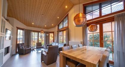 Wooden Chalet With Wifi Near Brunssummerheide