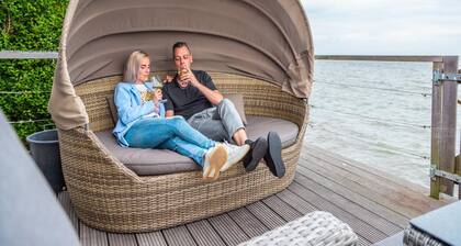 Modern Chalet With Dishwasher on the Markermeer
