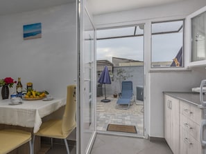 Dining - Apartment in Central Istria With Whirlpool for up to 4 People (Kanfanar)