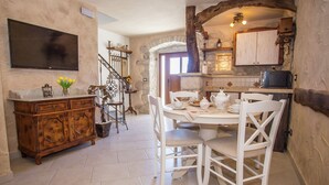 Unclassified image, 4 of 34, button - Rustically Furnished Holiday Home With its own Tavern, Near Porec (Porec)