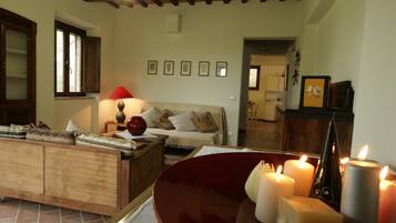 Villa | 3 bilik tidur, dilengkapkan perabot secara berasingan