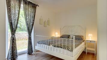 Villa | 4 habitaciones, muebles diferentes y tabla de planchar con plancha