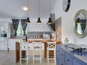 Villa | Private kitchen