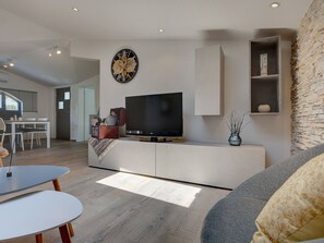 House | Dining - Holiday Home Medulin With Pool Near Beach (Medulin)