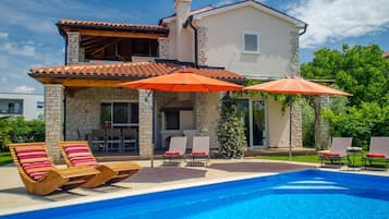 Vila | Fachada