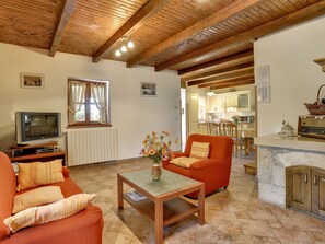 House | Living area - Holiday Home in Sveti Lovrec With Pool (Sveti Lovrec)