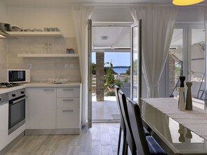 Private kitchen - Boutique Villa in Peroj With Garden (Vodnjan)