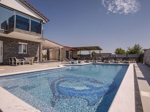 Villa | Pool