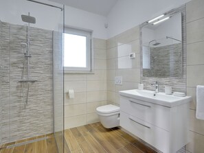 Ảnh chưa phân loại, 4 trong số 26 ảnh, nút