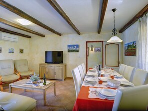 Fireplace - Well Kept Villa with Spacious Garden & Private Pool near Beach (Marcana)