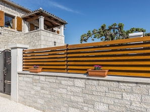 Reception - Beautiful Holiday Home With Private Pool Near Lim Fjord (Sveti Lovrec)
