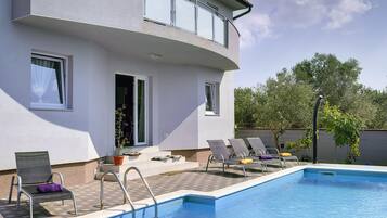 House | Pool | Indoor pool, outdoor pool