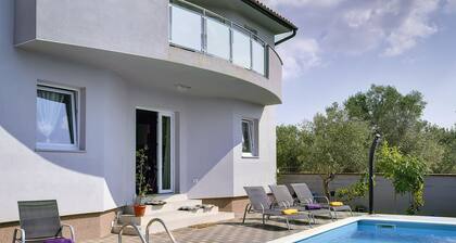 Holiday Home Vodnjan Near Beach