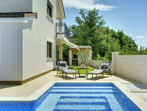 Villa | Pool | Indoor pool, outdoor pool - Modern Villa in Marcana With Pool and Terrace (Marcana)