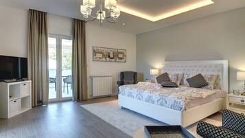 Villa | 4 bedrooms, individually furnished, bed sheets