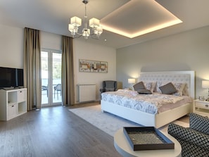 Villa | 4 Schlafzimmer, individuell eingerichtet, Bettwäsche