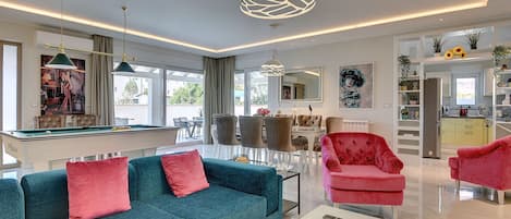 Villa | Living area | TV