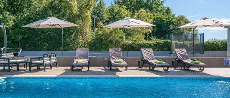 House | Pool | Indoor pool, outdoor pool