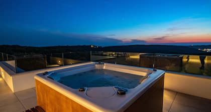 Villa in Pula With Pool and Sauna