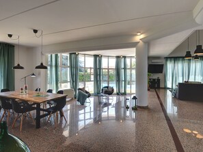 Villa | Dining - Villa in Medulin With Garden, Private Pool and Sauna Near the Center (Medulin)