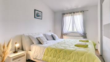 Apartment | 2 Schlafzimmer, individuell eingerichtet, Bettwäsche