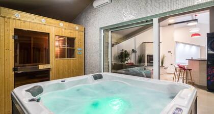 Villa in Pula With Pool Near Roman Arena