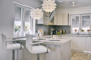 Villa | 3 hálószoba, egyedi berendezés és ágynemű