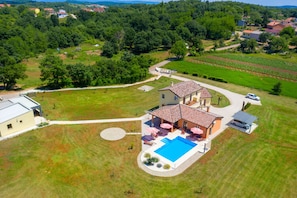 Villa | Pool