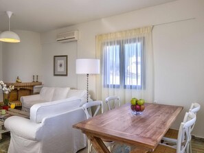 Dining - Cozy Villa Irida at Tersanas Chania with Private Pool near Beach & Restaurants (Chania)