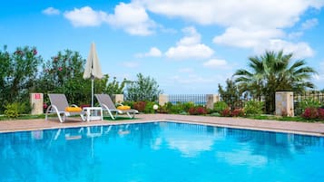 Biệt thự | Hồ bơi | Hồ bơi ngoài trời