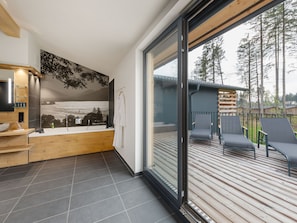 6 Schlafzimmer, individuell eingerichtet, Bettwäsche
