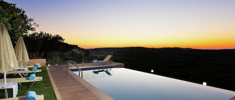 Villa | Pool | Indoor pool, outdoor pool