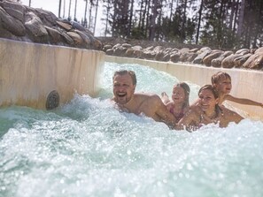 Spa - Cottage de Luxe With Sauna & Whirlpool, in Allgäu (Leutkirch im Allgau)