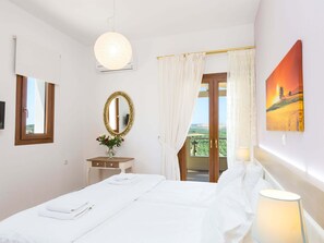 Villa | 4 slaapkamers, individueel gemeubileerd, een strijkplank/strijkijzer
