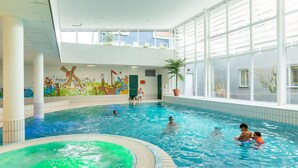 Pool - Comfortable Hotel Room, Near the Center of Volendam (Volendam)