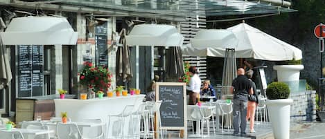 บริเวณภายนอก