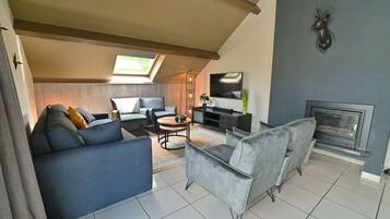 Departamento | Área de sala de estar | Televisión