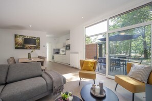 Chalet | Living room - Modern Lodge With Dishwasher, Near Helmond (Mierlo)