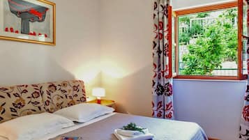 Vila | 4 quartos, individualmente mobiliados, roupa de cama